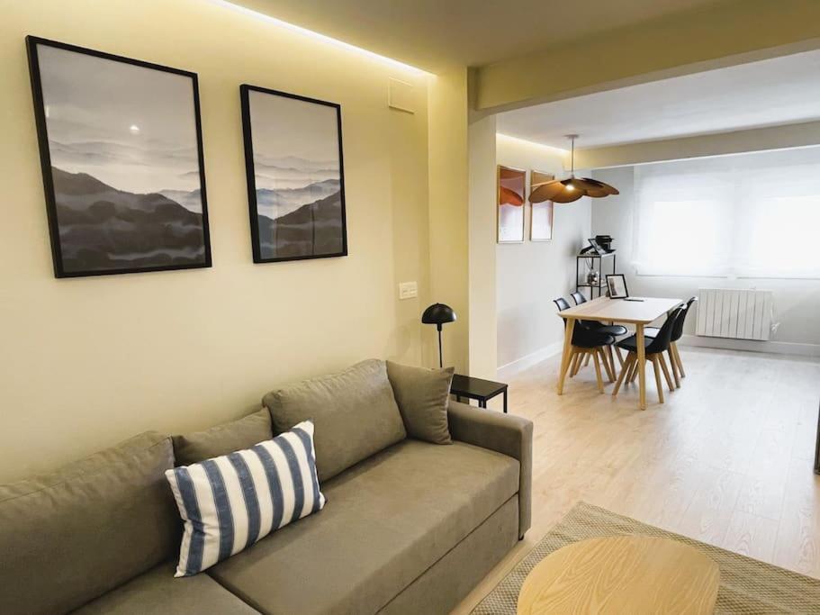 Calida Estancia Descubre La Ciudad Bilbao Buitenkant foto