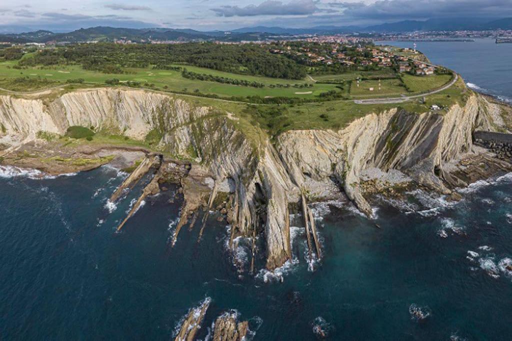 Calida Estancia Descubre La Ciudad Bilbao Buitenkant foto